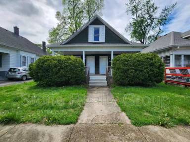 Main picture of 2013 Washington Ave