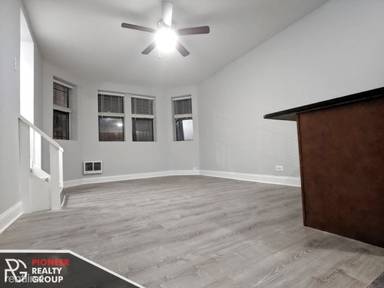 Main picture of 3631 W Dickens Ave