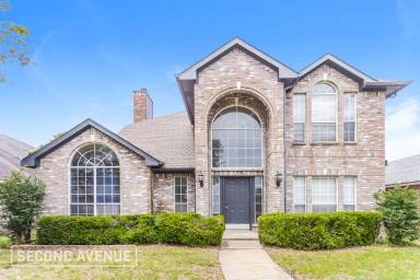 Main picture of 1301 Clear Creek Dr