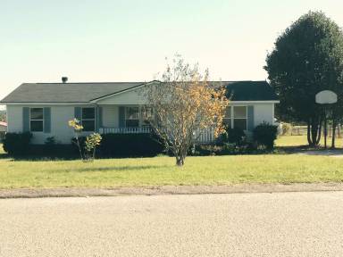 Main picture of 96 Heritage Way
