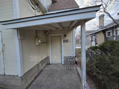 Main picture of 1820 8th Ave
