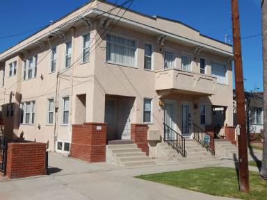 Main picture of 3123 S Pacific Ave