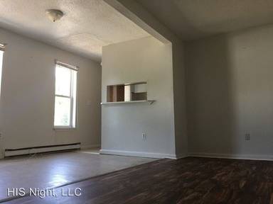 Main picture of 141 Division St
