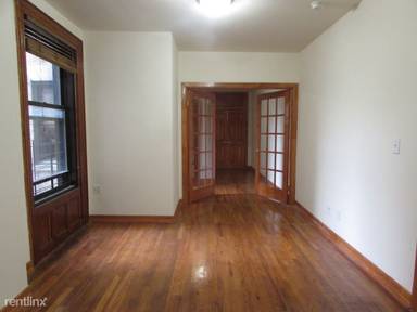 Main picture of 202 Riverside Dr