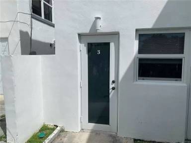 Main picture of 1505 SE 2nd Ct