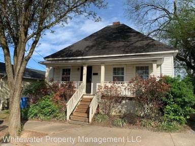 Main picture of 808 Park Ave