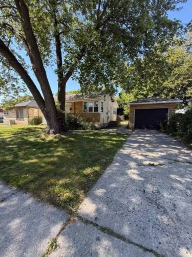 Main picture of 5121 N 47th St