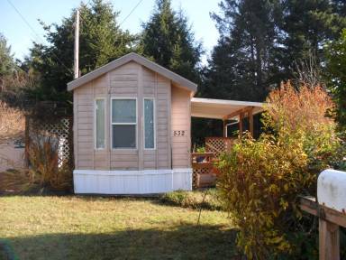 Main picture of 532 SE Reef Ave