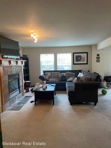 Main picture of 152 Glennwood Pl NE