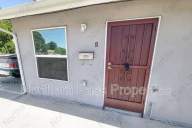Main picture of 7365 N Loop Dr