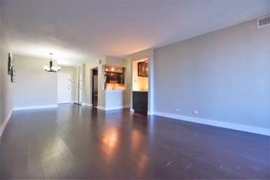 Main picture of 1313 N Williams St
