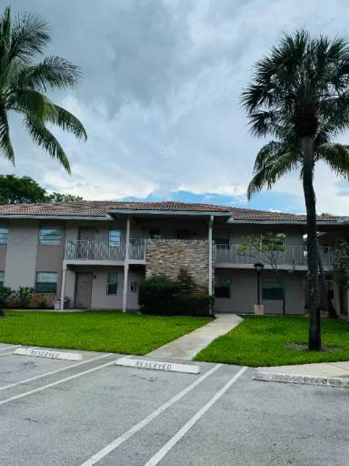 Main picture of 8431 Royal Palm Blvd