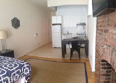 Main picture of 10 W 65th St