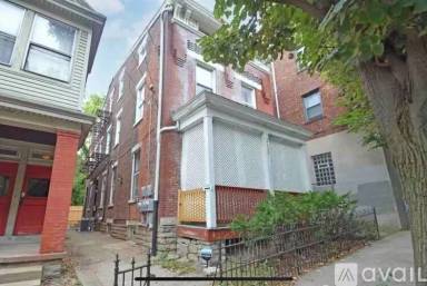 Main picture of 2127 W Clifton Ave