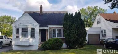 Main picture of 1699 Kensington Ave