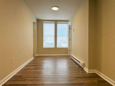 Main picture of 32715 Bi State Blvd