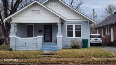 Main picture of 1601 S Olive St
