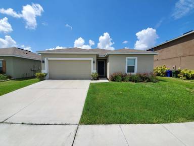 Main picture of 268 Oleander St