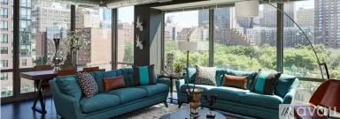 Main picture of 719 S Clark St