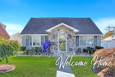 Main picture of 270 Alberta Dr