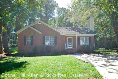 Main picture of 1588 Overton Dr