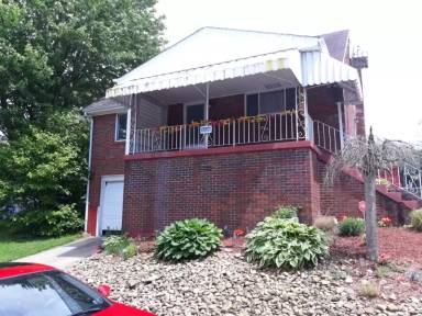 Main picture of 2618 Fayette St