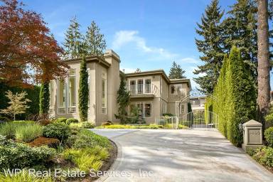 Main picture of 4409 95th Ave NE