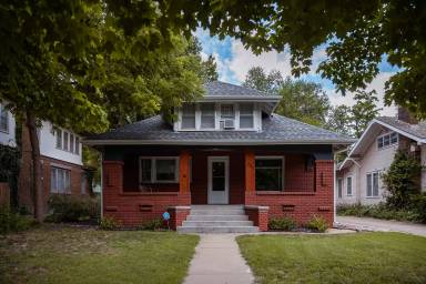 Main picture of 721 Highland Ave