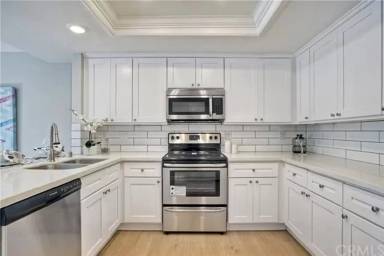 Main picture of 18125 Maplegrove Cir