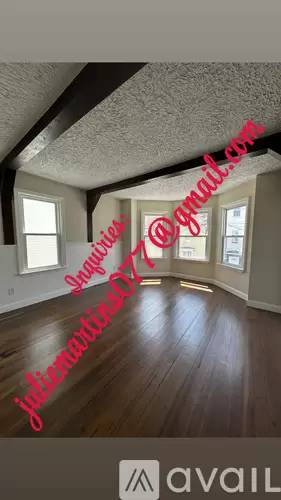 Main picture of 131 Division St
