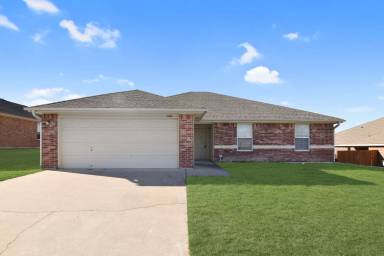 Main picture of 3607 Foxglove Ln