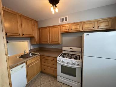 Main picture of 409 N Hamilton St