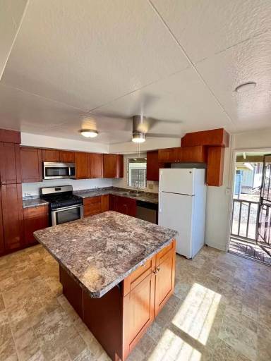 Main picture of 95 Ohukai Rd