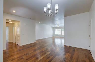 Main picture of 2573 E Skyview Ave