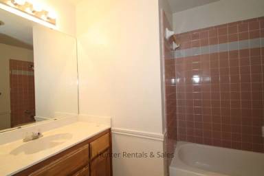 Main picture of 3275 Etta Kay Ln