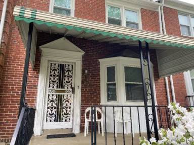 Main picture of 5818 Leith Walk