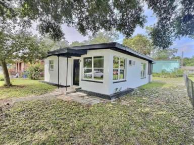 Main picture of 1612 San Jose Blvd