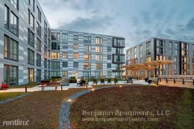 Main picture of Flats on D