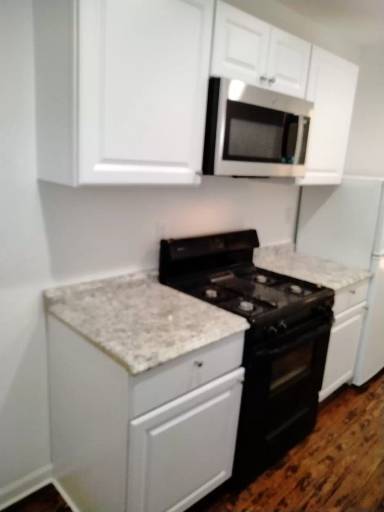Main picture of 1524 W Woodlawn Ave