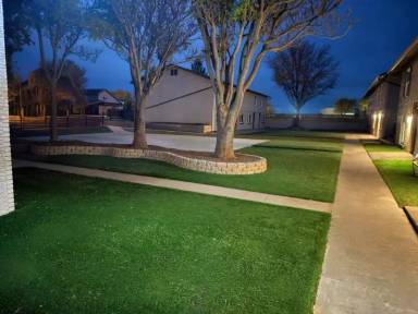 Main picture of 806 Yucca Dr