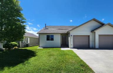 Main picture of 2209 Sun Ave