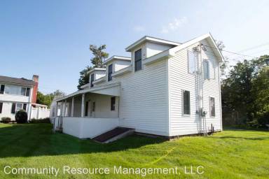 Main picture of 119 Hicks Ave