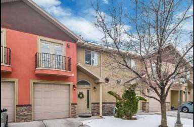 Main picture of 287 E Ailee Ln