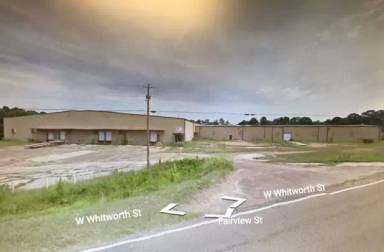 Main picture of 220 W Whitworth St