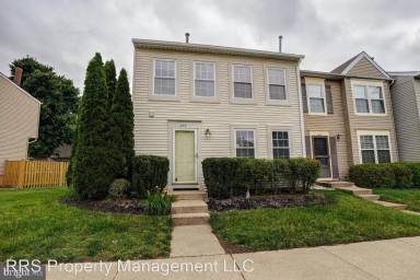 Main picture of 402 Curry Ford Ln