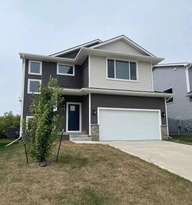 Main picture of 4628 167th St