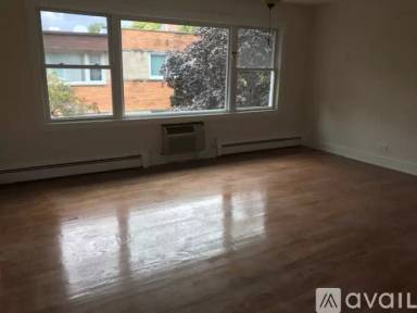 Main picture of 8200 S Jeffery Blvd