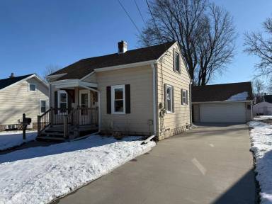 Main picture of 605 Pierce Ave