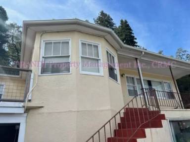Main picture of 1131 Magnolia Ave