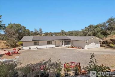Main picture of 44459 Lookout Ct